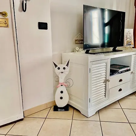 Grace's Apartment *